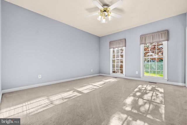 11019 BACON RACE RD, Woodbridge, VA 22192