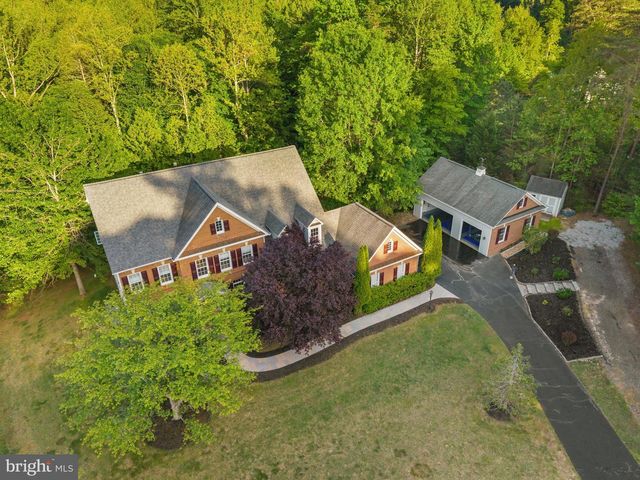 11019 BACON RACE RD, Woodbridge, VA 22192