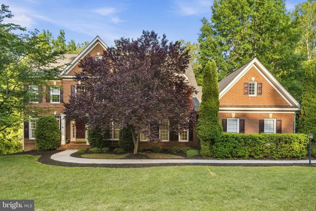 11019 BACON RACE RD, Woodbridge, VA 22192