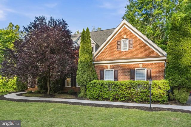 11019 BACON RACE RD, Woodbridge, VA 22192