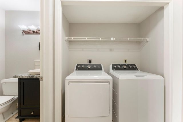 2347 W Settlers Way, The Woodlands, TX 77380