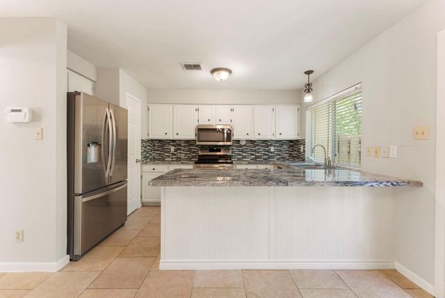 2347 W Settlers Way, The Woodlands, TX 77380