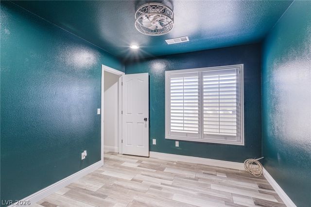 928 Aspen Valley Avenue, Las Vegas, NV 89123