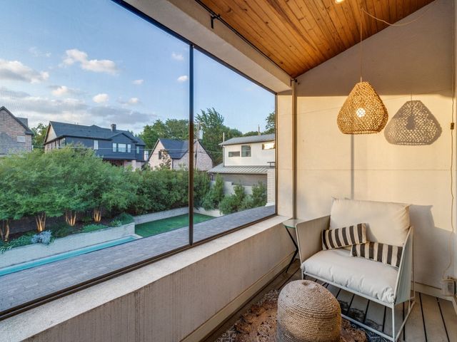 6741 Alexander Drive, Dallas, TX 75214