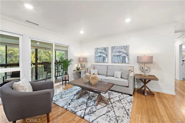 966 Calle Aragon O, Laguna Woods, CA 92637