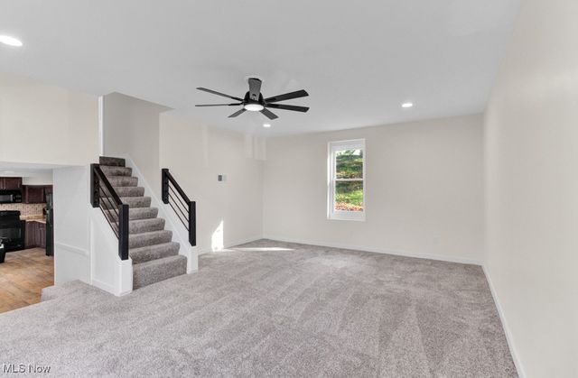 27 Delaware Trail, Malvern, OH 44644