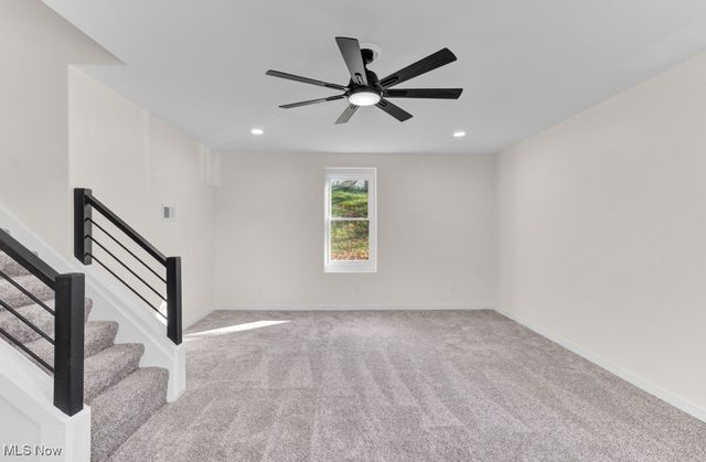 27 Delaware Trail, Malvern, OH 44644