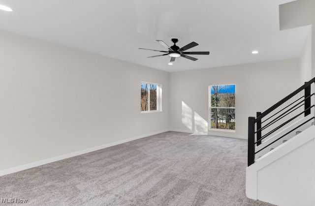 27 Delaware Trail, Malvern, OH 44644