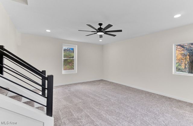 27 Delaware Trail, Malvern, OH 44644