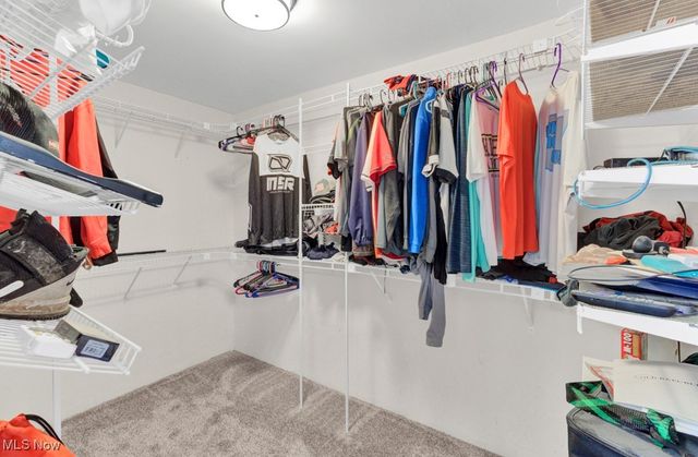 27 Delaware Trail, Malvern, OH 44644