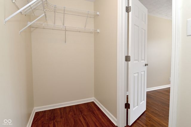 1721 Creekside Drive, Brownsburg, IN 46112