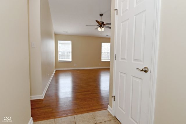 1721 Creekside Drive, Brownsburg, IN 46112