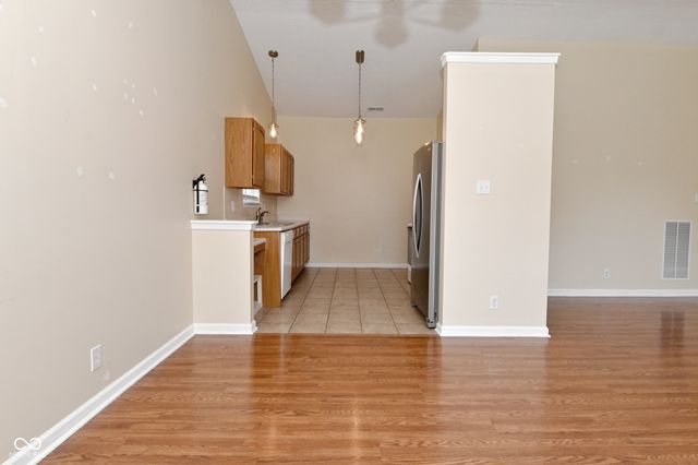 1721 Creekside Drive, Brownsburg, IN 46112