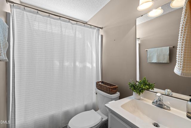 60 Applecross Drive, Clayton, NC 27520