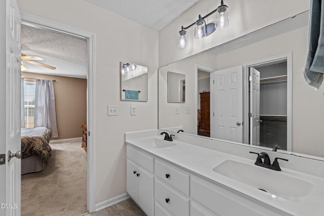 60 Applecross Drive, Clayton, NC 27520