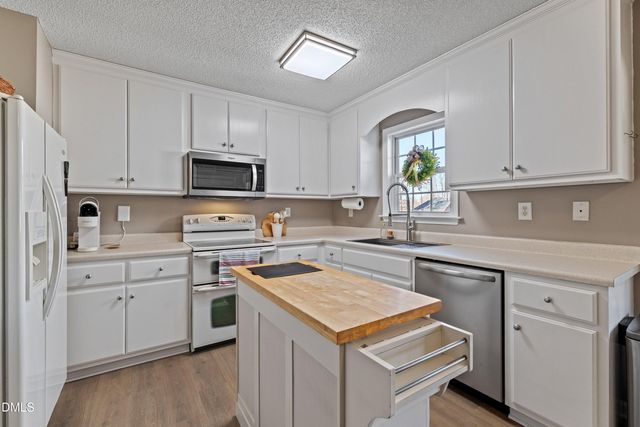 60 Applecross Drive, Clayton, NC 27520