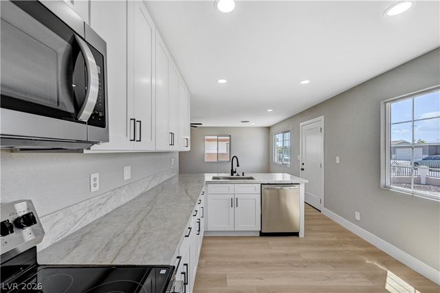4098 Boratko Street, Las Vegas, NV 89115