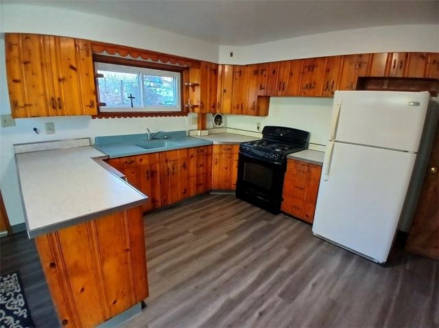 231 Rinne St, Arlington, PA 15210