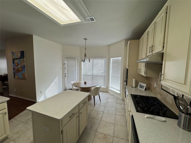 3448 Lark Meadow Way, Dallas, TX 75287