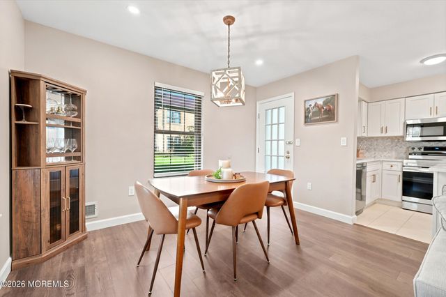 1001 Wellington Place, Aberdeen, NJ 07747