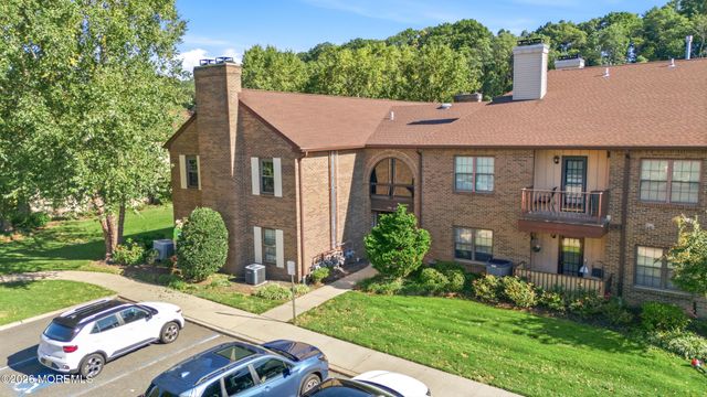 1001 Wellington Place, Aberdeen, NJ 07747