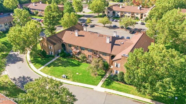 1001 Wellington Place, Aberdeen, NJ 07747
