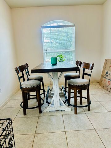 111 Rebel Road, Venus, TX 76084