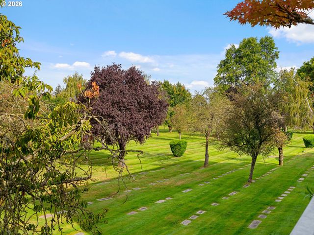 3525 Ne 50TH Ave 205, Portland, OR 97213