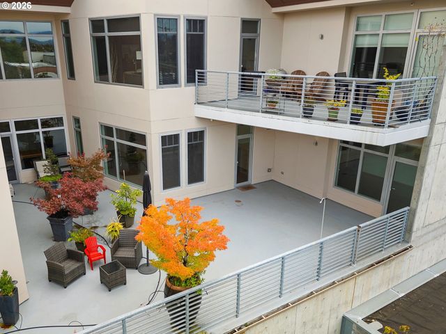 3525 Ne 50TH Ave 205, Portland, OR 97213