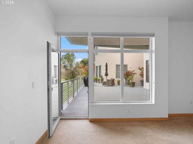 3525 Ne 50TH Ave 205, Portland, OR 97213