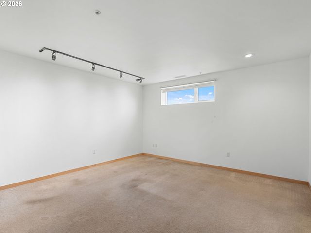 3525 Ne 50TH Ave 205, Portland, OR 97213