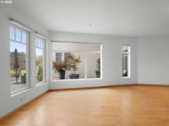 3525 Ne 50TH Ave 205, Portland, OR 97213