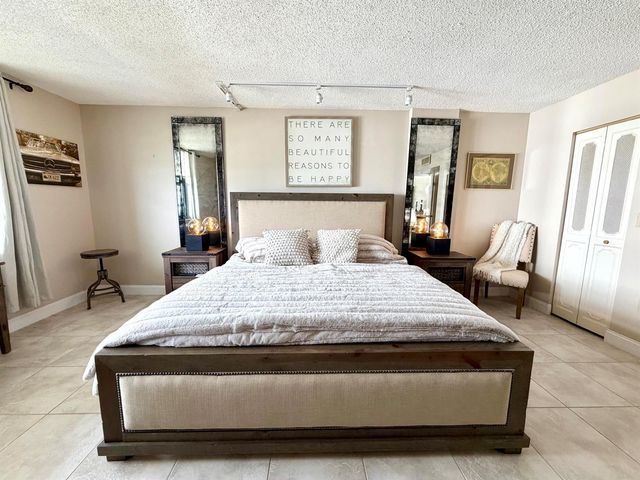 3460 S Ocean Boulevard 5110, Palm Beach, FL 33480