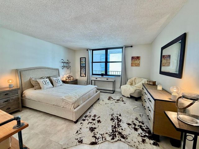3460 S Ocean Boulevard 5110, Palm Beach, FL 33480