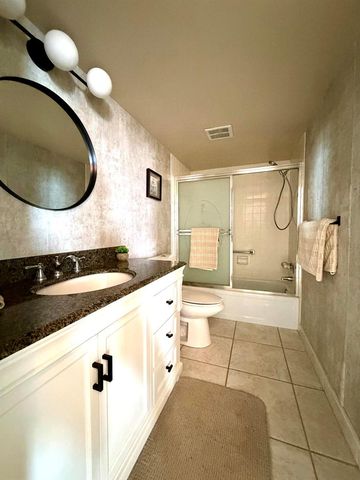 3460 S Ocean Boulevard 5110, Palm Beach, FL 33480