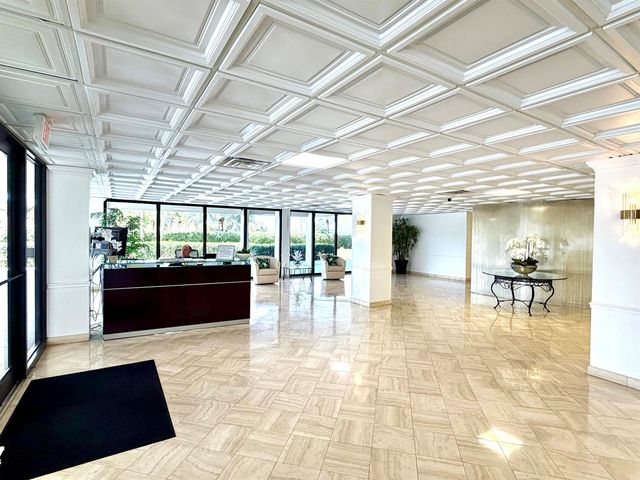 3460 S Ocean Boulevard 5110, Palm Beach, FL 33480
