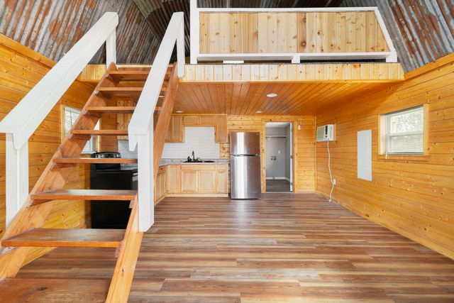 234 County Road 16420, Deport, TX 75435