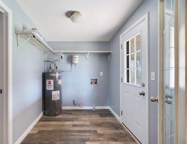 234 County Road 16420, Deport, TX 75435