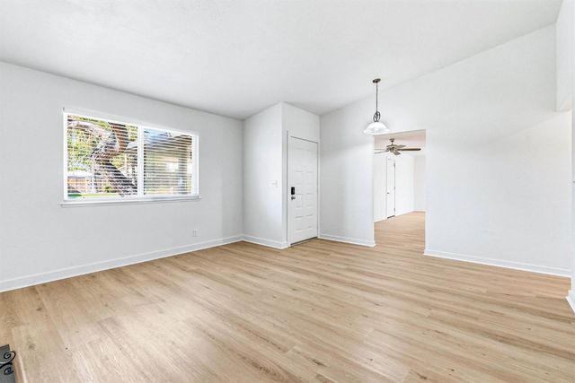 8312 Juglans Dr, Orangevale, CA 95662