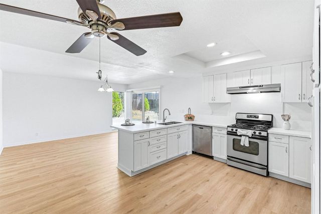 8312 Juglans Dr, Orangevale, CA 95662