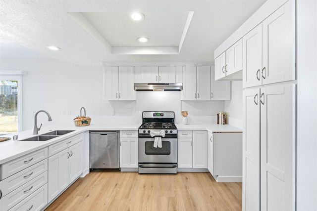 8312 Juglans Dr, Orangevale, CA 95662