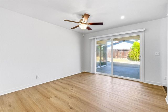 8312 Juglans Dr, Orangevale, CA 95662