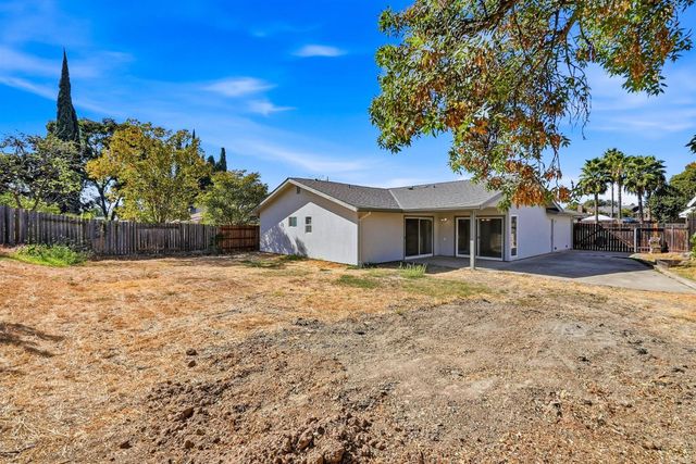8312 Juglans Dr, Orangevale, CA 95662