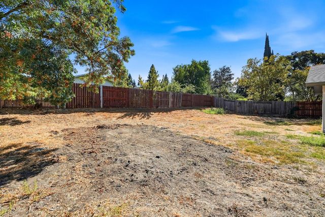 8312 Juglans Dr, Orangevale, CA 95662