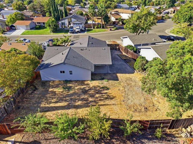 8312 Juglans Dr, Orangevale, CA 95662