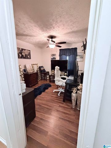 404 COUNTY ROAD 219, Jemison, AL 35085