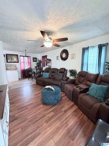 404 COUNTY ROAD 219, Jemison, AL 35085