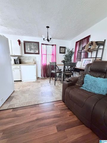 404 COUNTY ROAD 219, Jemison, AL 35085