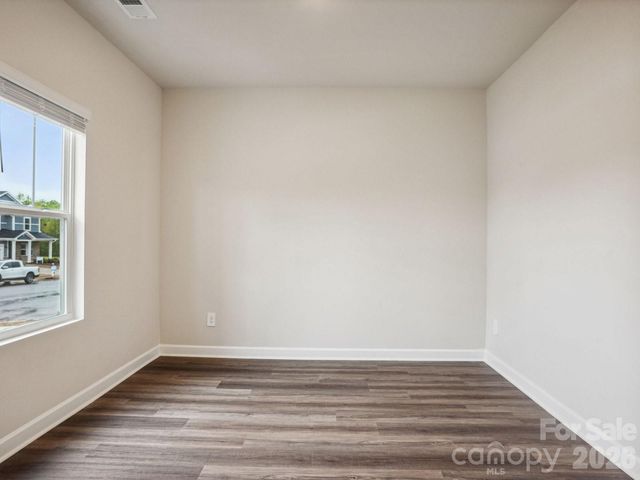 2067 Sunflower Circle, Newton, NC 28658