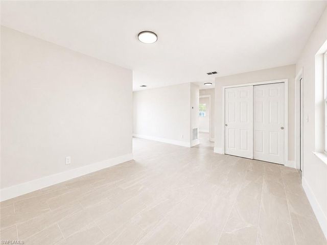 5422 9th AVE, Fort Myers, FL 33907